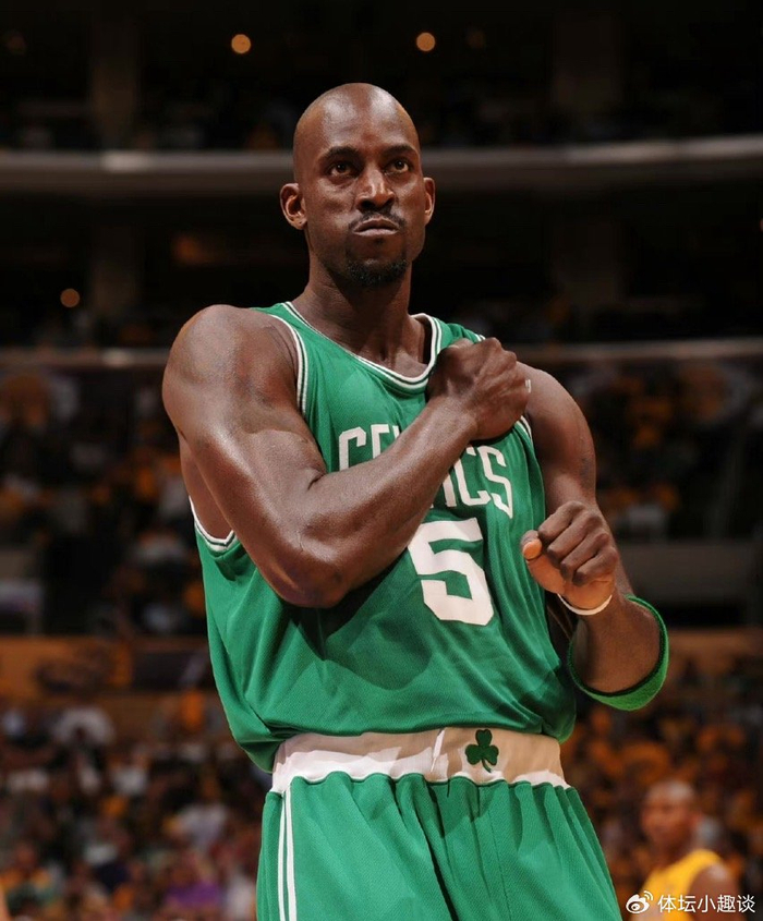 C7娱乐下载-凯尔特人背靠背逆袭！斯玛特发威贡献三分制胜的简单介绍