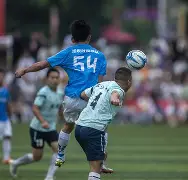 包含足球赛事中的火爆场面成为众人关注焦点的词条