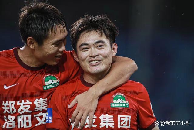 C7娱乐-绿城客场碰上恒大，战斗到最后时刻才定胜负